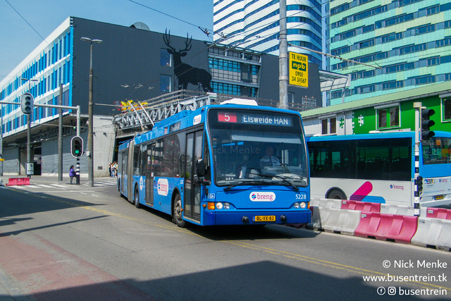 Foto van NVO Berkhof Premier AT 18 5228 Gelede bus door Busentrein