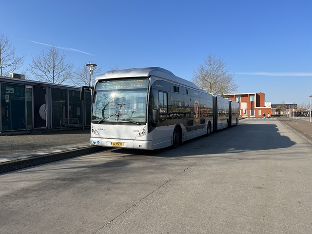 Foto van QBZ Van Hool AGG300 4209 Dubbelgelede bus door SpotterMarc