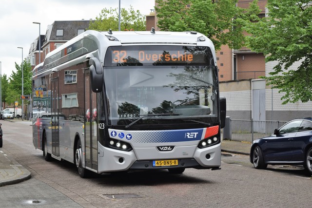 Foto van RET VDL Citea SLF-120 Electric 1423 Standaardbus door AndreRomp