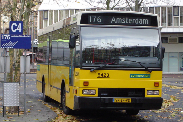 Foto van CXX Den Oudsten B88 5423 Standaardbus door wyke2207