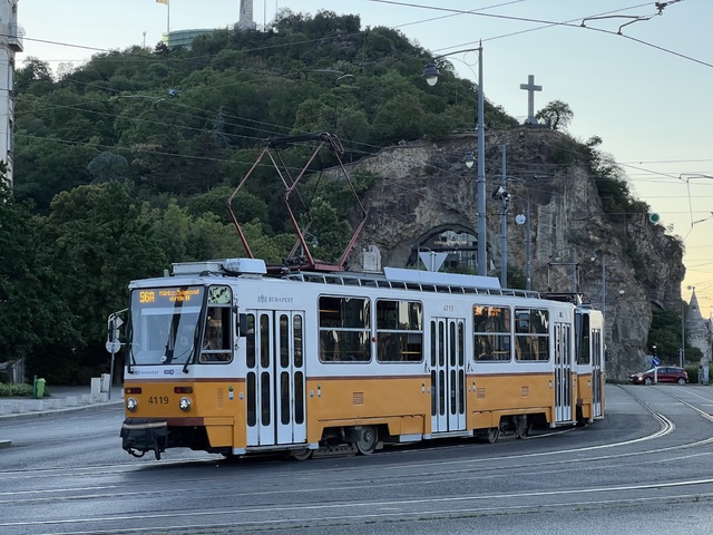 Foto van BKK Tatra T5C5 4119 Tram door Stadsbus
