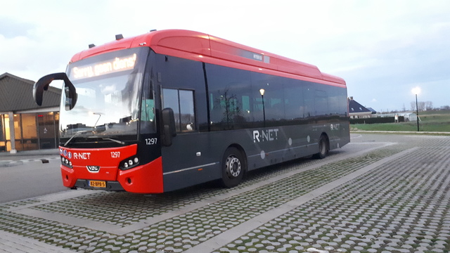 Foto van RET VDL Citea SLE-120 Hybrid 1297 Standaardbus door glenny82