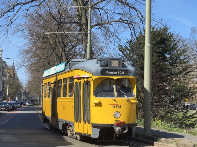 Foto van HOVM Haagse PCC 1165 Tram door Stadsbus