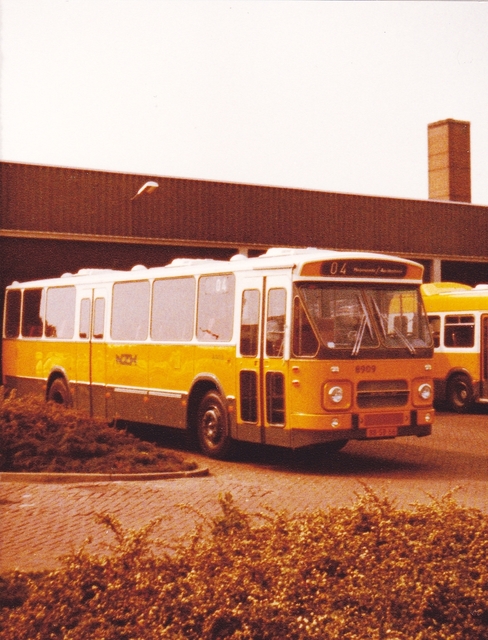 Foto van NZH DAF MB200 8909 Standaardbus door wyke2207