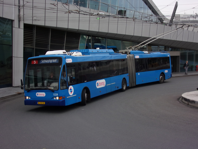 Foto van HER Berkhof Premier AT 18 5229 Gelede bus door Lijn45