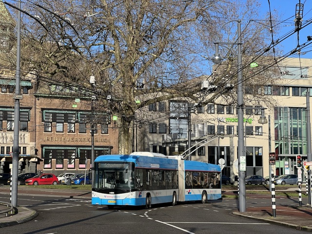 Foto van HER Hess Swisstrolley 5262 Gelede bus door_gemaakt Stadsbus