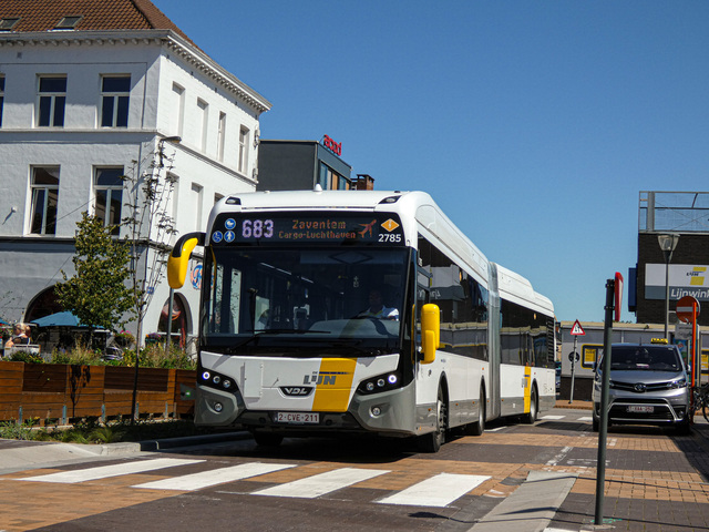 Foto van DeLijn VDL Citea SLFA-180 Hybrid 2785 Gelede bus door_gemaakt Delijn821