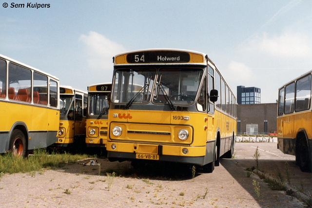 Foto van FRAM Leyland-Den Oudsten Standaardstreekbus 1693 Standaardbus door RW2014