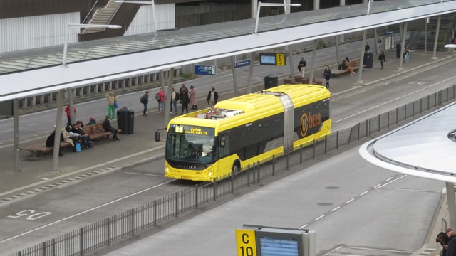 Foto van QBZ Heuliez GX437 ELEC 4822 Gelede bus door TreinspotterUtrecht