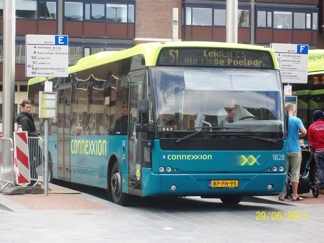 Foto van CXX VDL Ambassador ALE-120 1828 Standaardbus door wyke2207