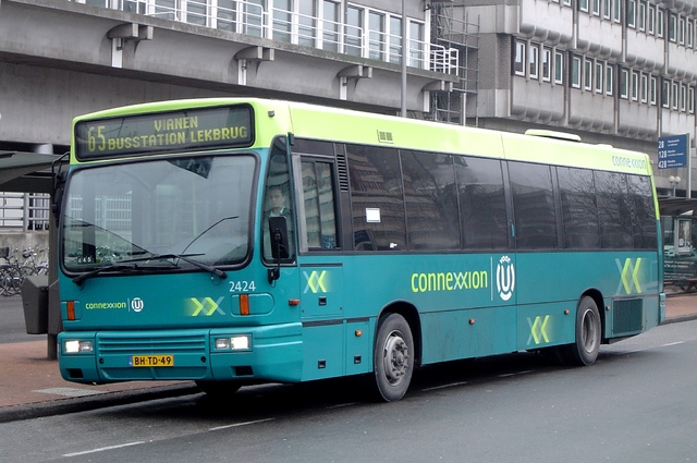 Foto van CXX Den Oudsten B95 2424 Standaardbus door wyke2207