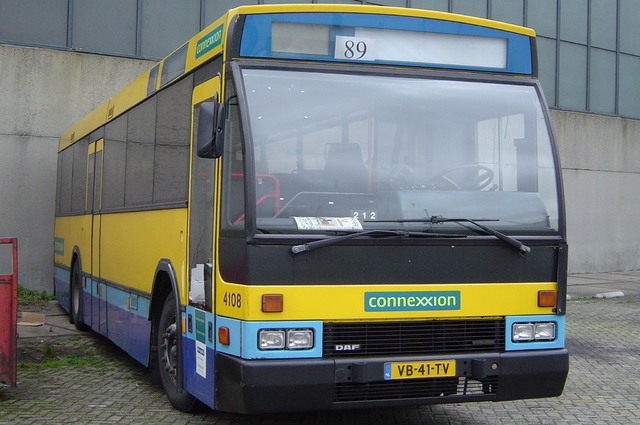 Foto van CXX Den Oudsten B88 4108 Standaardbus door wyke2207