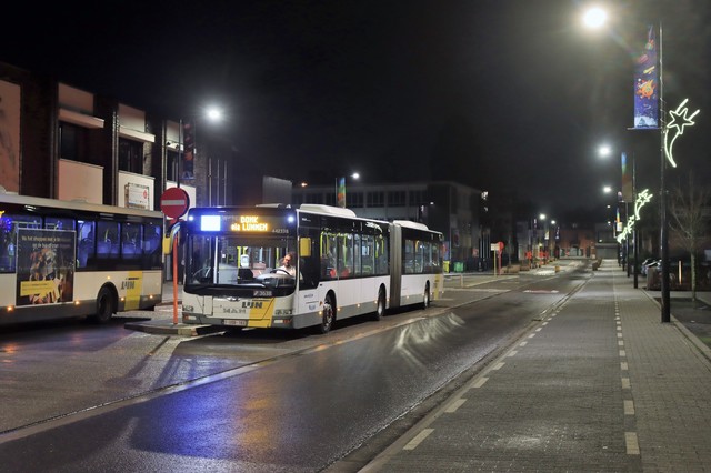 Foto van DeLijn MAN Lion's City G 442338 Gelede bus door mauricehooikammer