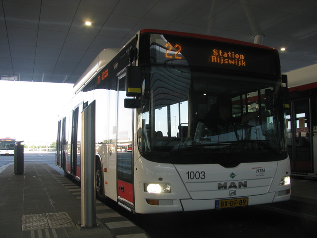 Foto van HTM MAN Lion's City CNG 1003 Standaardbus door Stadtbahn70
