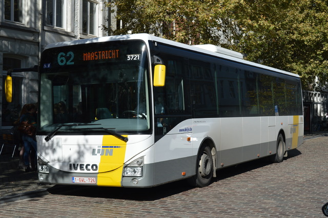 Foto van DeLijn Iveco Crossway LE (12mtr) 5721 Standaardbus door wyke2207