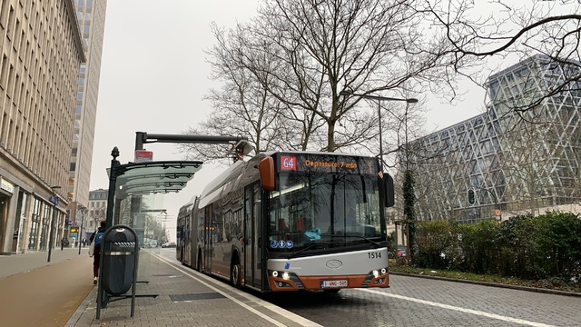 Foto van MIVB Solaris Urbino 18 E 1514 Gelede bus door Stadsbus