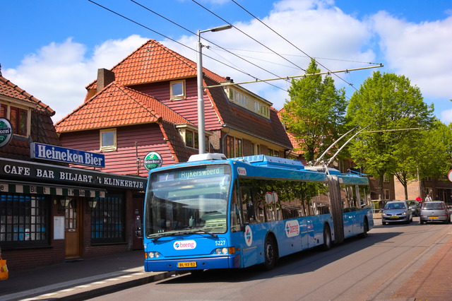 Foto van HER Berkhof Premier AT 18 5227 Gelede bus door Desbarts
