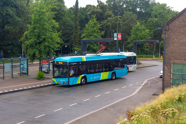 Foto van ARR Solaris Urbino 12 hydrogen 1306 Standaardbus door JacobTrains