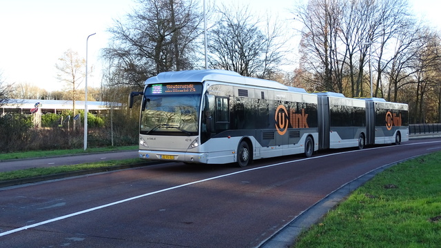 Foto van QBZ Van Hool AGG300 4216 Dubbelgelede bus door SteefAchterberg