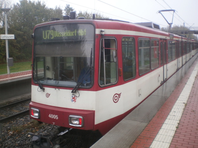 Foto van Rheinbahn Stadtbahnwagen B 4005 Tram door_gemaakt Perzik