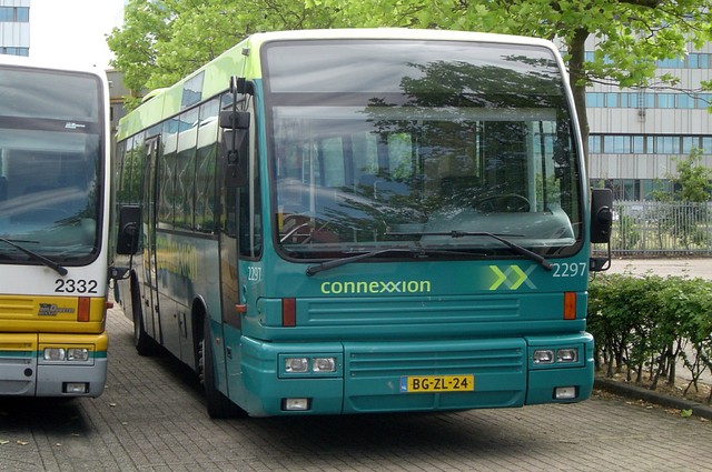 Foto van CXX Den Oudsten B95 2297 Standaardbus door wyke2207