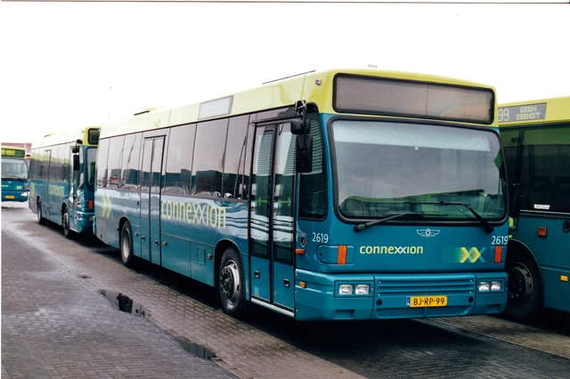 Foto van CXX Den Oudsten B95 2619 Standaardbus door wyke2207