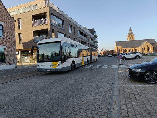 Foto van DeLijn Van Hool AG300 4769 Gelede bus door_gemaakt BusfanTom