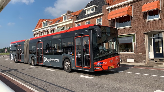 Foto van OVinIJ Solaris Urbino 18 9304 Gelede bus door Stadsbus