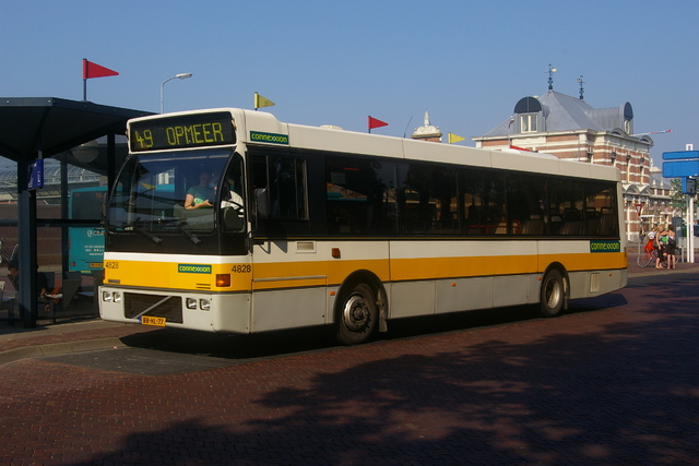 Foto van CXX Berkhof Duvedec 4828 Standaardbus door wyke2207