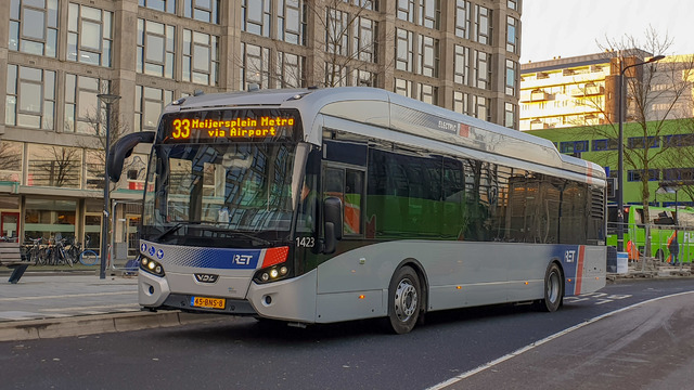 Foto van RET VDL Citea SLF-120 Electric 1423 Standaardbus door MetroRET