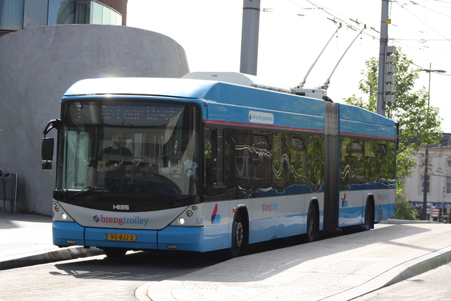 Foto van HER Hess Swisstrolley 5268 Gelede bus door Tramspoor