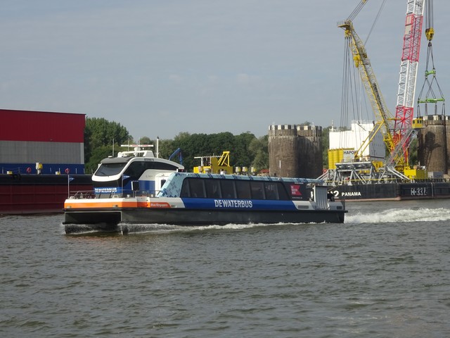 Foto van QBZ Waterbus (hybride) 6714 Veerpont door Rotterdamseovspotter