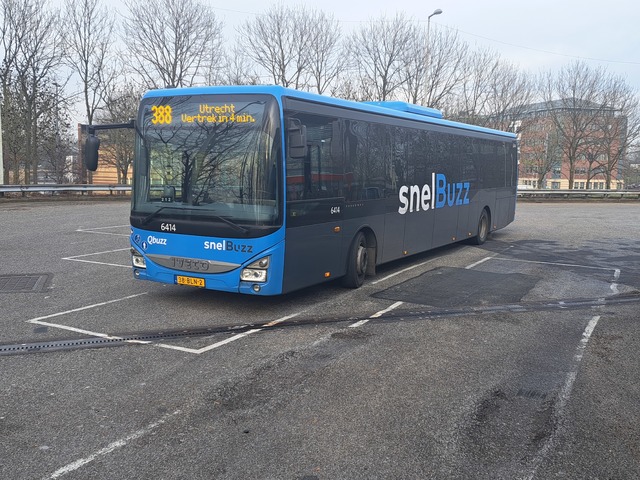 Foto van QBZ Iveco Crossway LE (13mtr) 6414 Standaardbus door treinspotter-Dordrecht-zuid