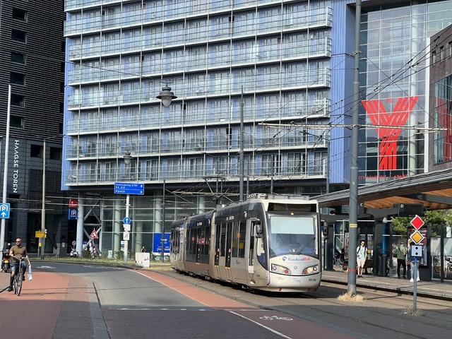 Foto van HTM RegioCitadis 4014 Tram door_gemaakt Stadsbus