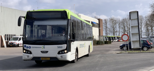 Foto van CXX VDL Citea LLE-120 5860 Standaardbus door BusDordrecht2003