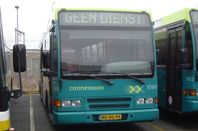 Foto van CXX Berkhof 2000NL 1060 Standaardbus door wyke2207