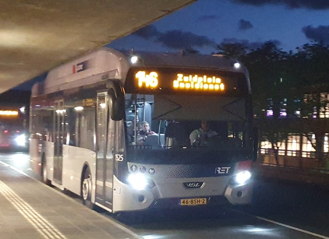 Foto van RET VDL Citea SLF-120 Electric 1525 Standaardbus door Busseninportland