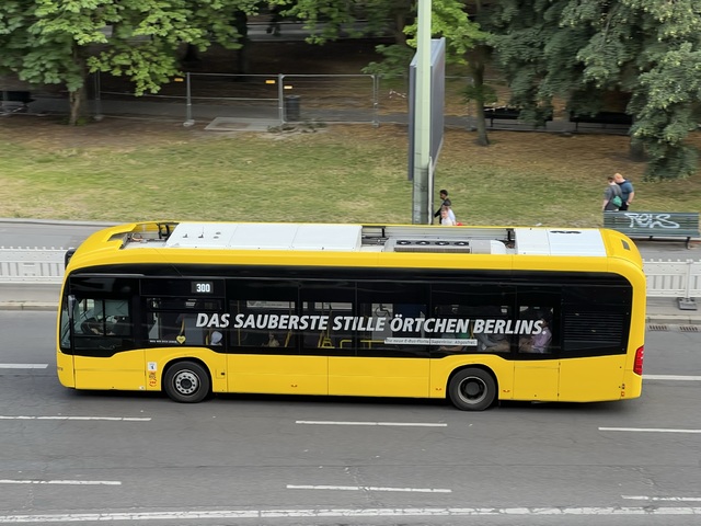 Foto van BVG Mercedes-Benz eCitaro 1818 Standaardbus door_gemaakt Stadsbus