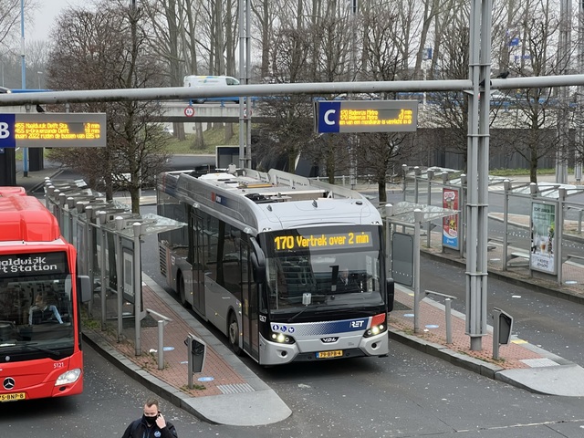Foto van RET VDL Citea SLE-120 Hybrid 1267 Standaardbus door Stadsbus
