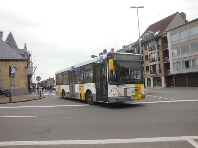 Foto van DeLijn Jonckheere Transit 2000 4598 Standaardbus door BusfanTom