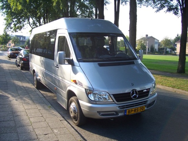 Foto van Sick Mercedes-Benz Sprinter 14 Minibus door_gemaakt PEHBusfoto