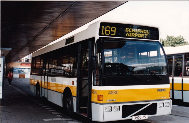 Foto van NZH Berkhof Duvedec 4880 Standaardbus door_gemaakt wyke2207