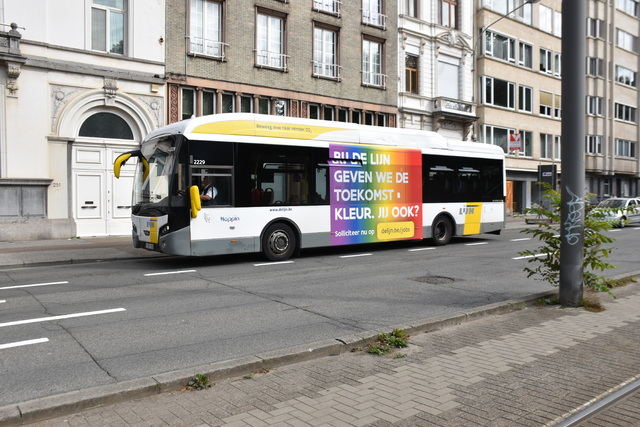 Foto van DeLijn VDL Citea SLE-120 Hybrid 2229 Standaardbus door JanWillem