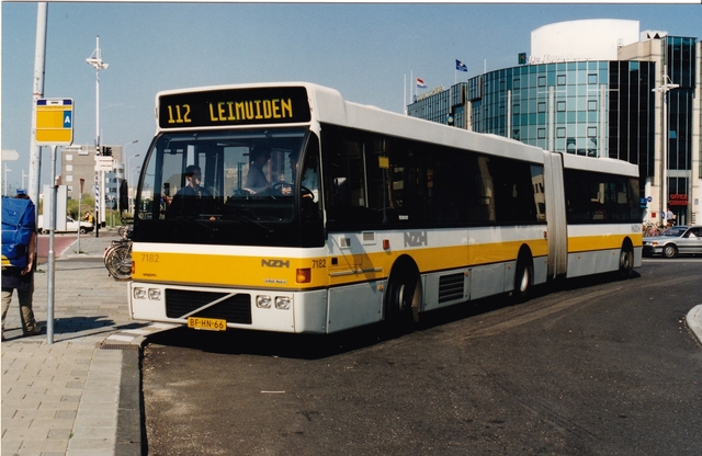 Foto van NZH Berkhof Duvedec G 7182 Gelede bus door wyke2207