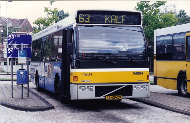 Foto van CXX Berkhof Duvedec 4804 Standaardbus door wyke2207