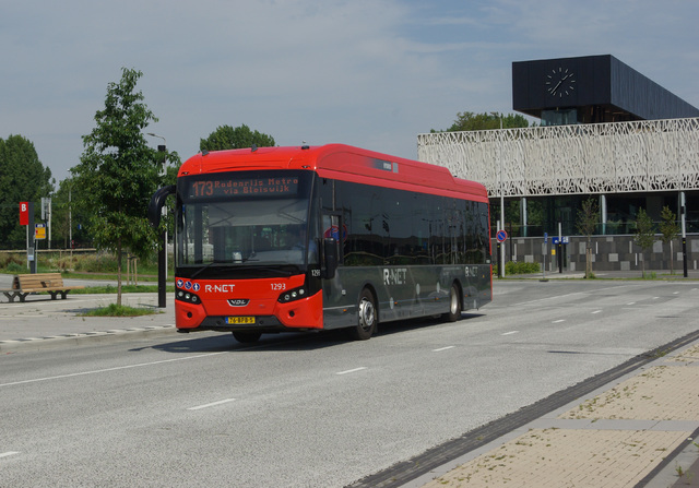Foto van RET VDL Citea SLE-120 Hybrid 1293 Standaardbus door Busfotonathan