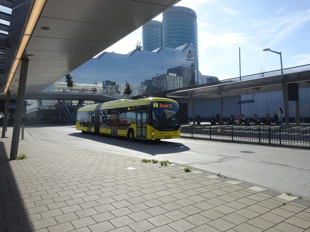 Foto van QBZ Heuliez GX437 ELEC 4828 Gelede bus door_gemaakt Rotterdamseovspotter