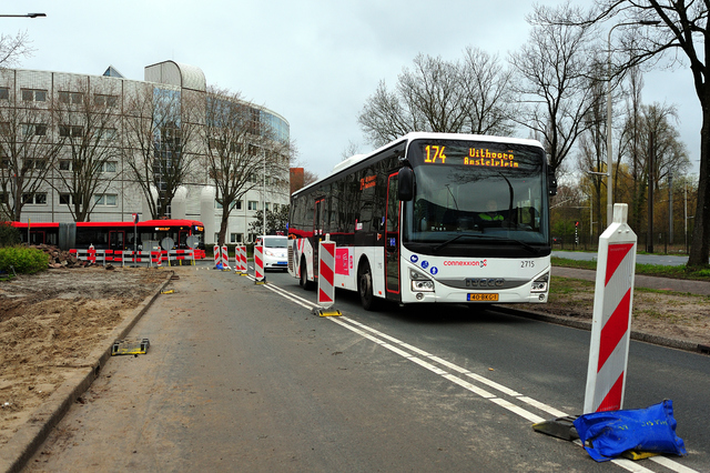 Foto van CXX Iveco Crossway LE (13mtr) 2715 Standaardbus door_gemaakt Bartrock