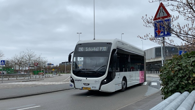 Foto van CXX VDL Citea SLFA-181 Electric 9721 Gelede bus door Stadsbus