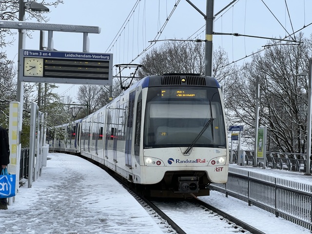 Foto van RET RSG3 5511 Metro door Stadsbus